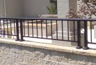 Oaks Estatealuminium-railings-90.jpg; ?>